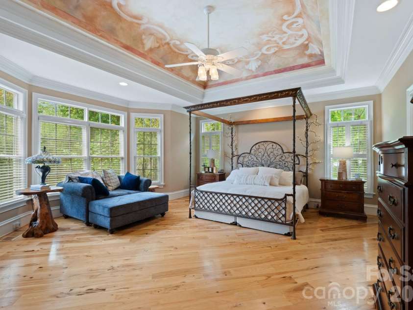 7601 Crossing Ridge Drive, Belews Creek, NC 27009.  MLS# CAR4375208, YatesRealty ID 17008. 
