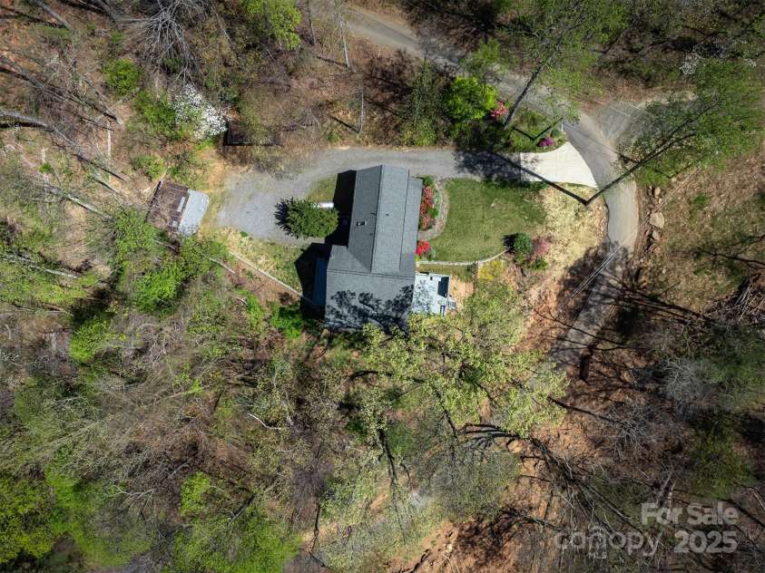 54 Jazaka Ridge Ridge, Swannanoa, NC 28778.  MLS# CAR4247960, YatesRealty ID 17009. 