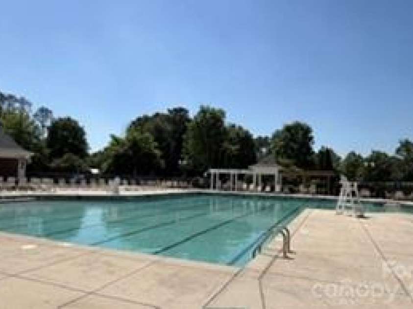 8512 Sunset Hill Road, Waxhaw, NC 28173.  MLS# CAR4370313, YatesRealty ID 17009. Community pool