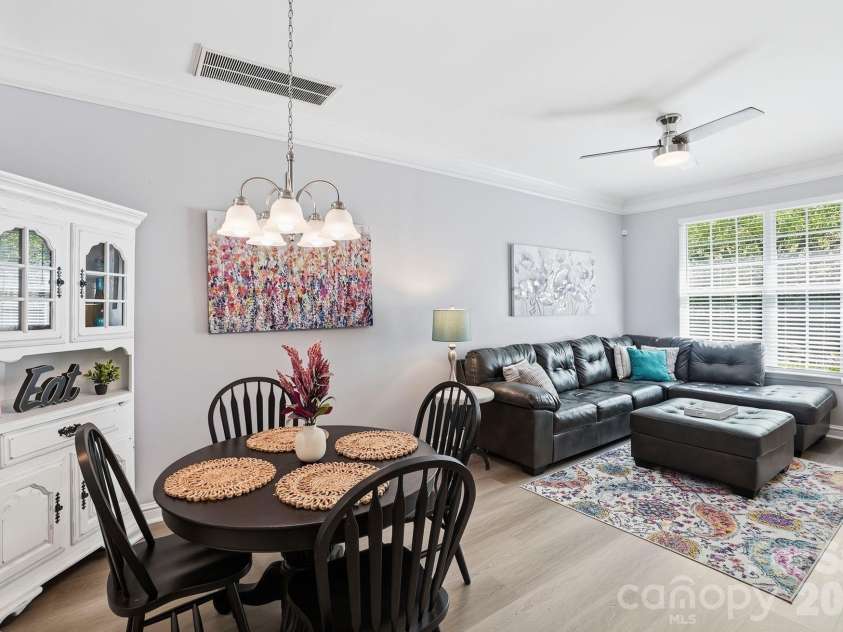 8512 Sunset Hill Road, Waxhaw, NC 28173.  MLS# CAR4370313, YatesRealty ID 17009. Dining area and great room