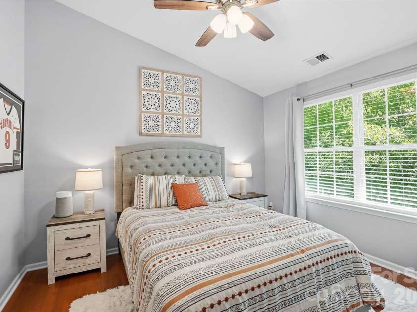 8512 Sunset Hill Road, Waxhaw, NC 28173.  MLS# CAR4370313, YatesRealty ID 17009. Primary suite
