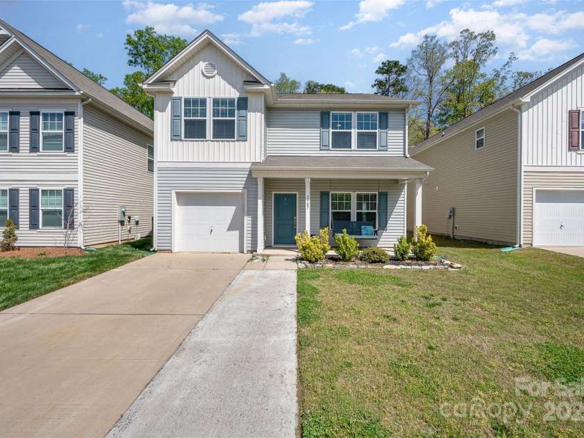 3987 Tersk Drive, Midland, NC 28107.  MLS# CAR4304521, YatesRealty ID 1701. 