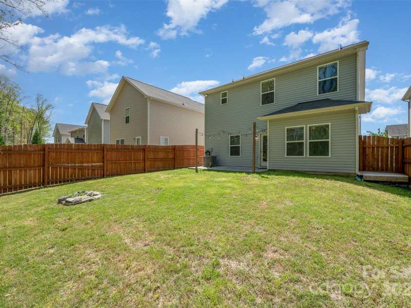 3987 Tersk Drive, Midland, NC 28107.  MLS# CAR4304521, YatesRealty ID 1701. 