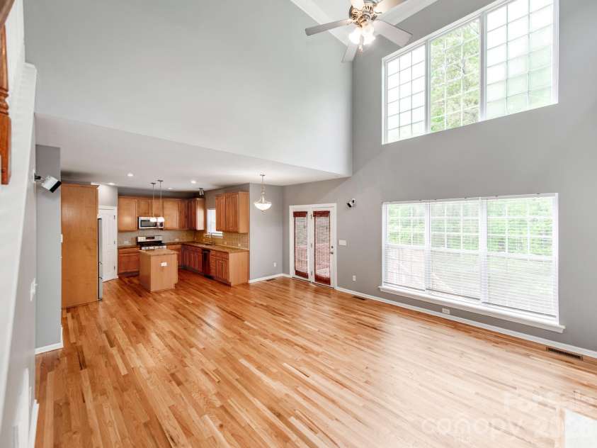 13223 Ashley Meadow Drive, Charlotte, NC 28213.  MLS# CAR4376184, YatesRealty ID 17010. 