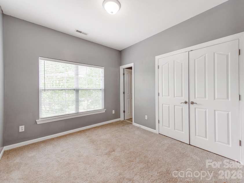 13223 Ashley Meadow Drive, Charlotte, NC 28213.  MLS# CAR4376184, YatesRealty ID 17010. 