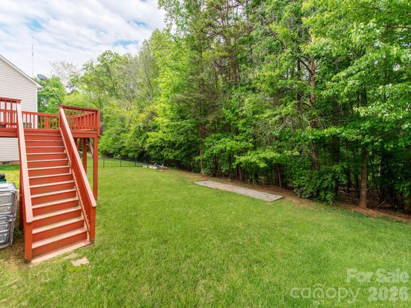 13223 Ashley Meadow Drive, Charlotte, NC 28213.  MLS# CAR4376184, YatesRealty ID 17010. 