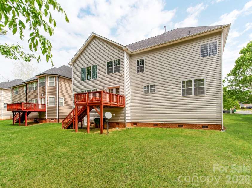 13223 Ashley Meadow Drive, Charlotte, NC 28213.  MLS# CAR4376184, YatesRealty ID 17010. 