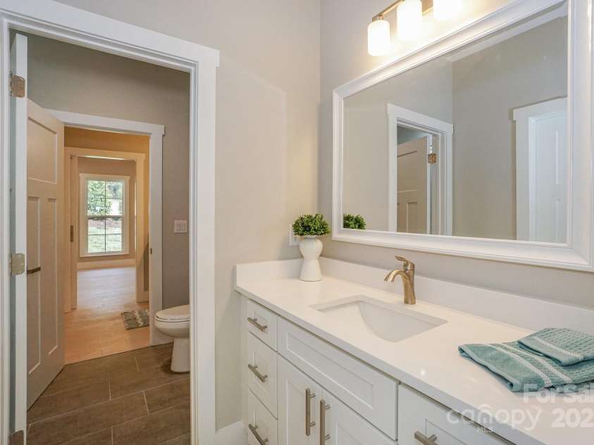 8225 Long Island Road, Catawba, NC 28609.  MLS# CAR4244334, YatesRealty ID 17010. 