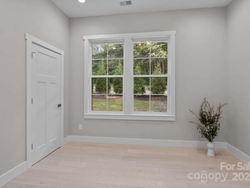 8225 Long Island Road, Catawba, NC 28609.  MLS# CAR4298824, YatesRealty ID 17010. 