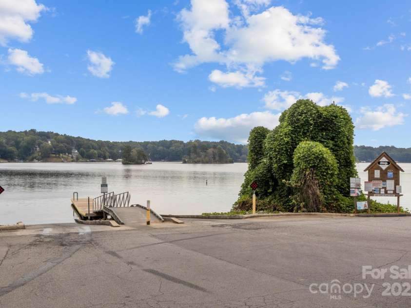 8225 Long Island Road, Catawba, NC 28609.  MLS# CAR4298824, YatesRealty ID 17010. 