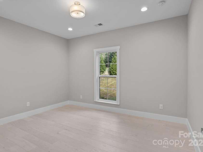 8225 Long Island Road, Catawba, NC 28609.  MLS# CAR4298824, YatesRealty ID 17010. Secondary bedroom
