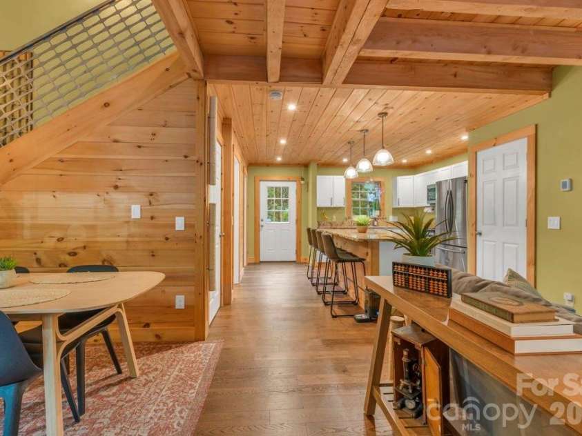 38 Macey Drive, Nebo, NC 28761.  MLS# CAR4376294, YatesRealty ID 17011. 
