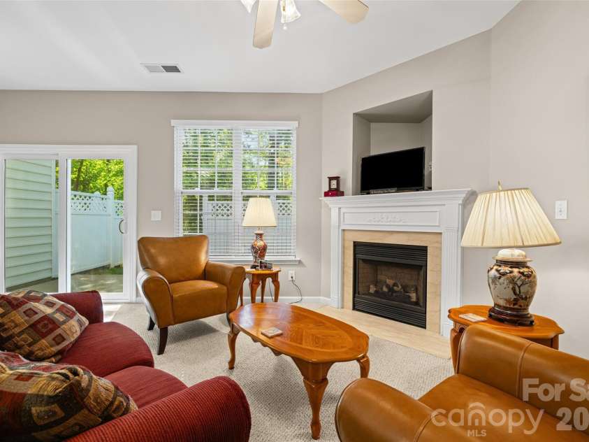 932 Coffee Tree Lane, Rock Hill, SC 29732.  MLS# CAR4374399, YatesRealty ID 17012. Family Room