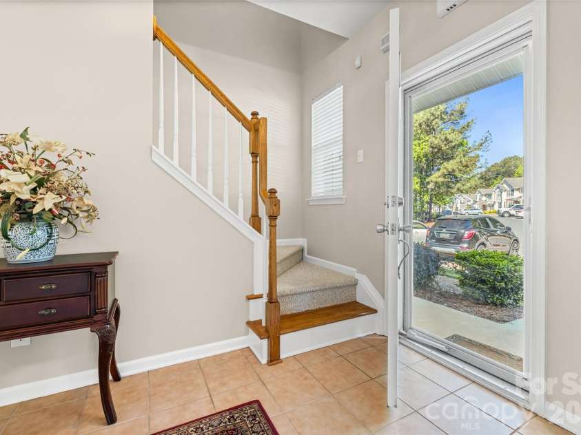 932 Coffee Tree Lane, Rock Hill, SC 29732.  MLS# CAR4374399, YatesRealty ID 17012. Foyer 
