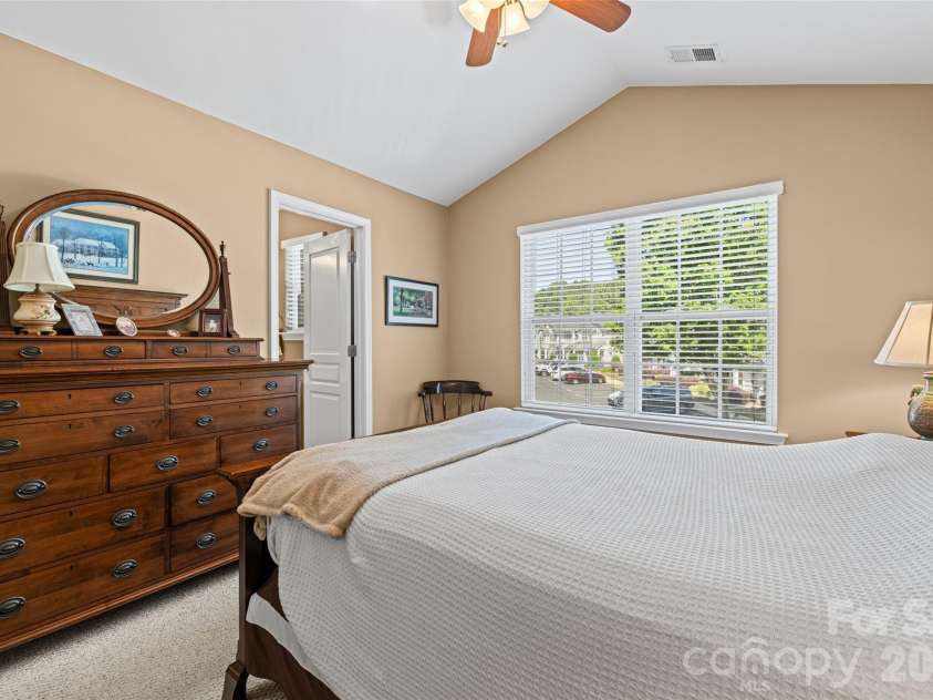 932 Coffee Tree Lane, Rock Hill, SC 29732.  MLS# CAR4374399, YatesRealty ID 17012. Primary Suit