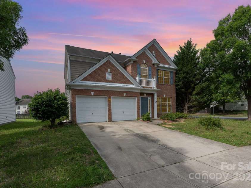 2013 Arbor Crest Court, Charlotte, NC 28262.  MLS# CAR4260816, YatesRealty ID 17013. 