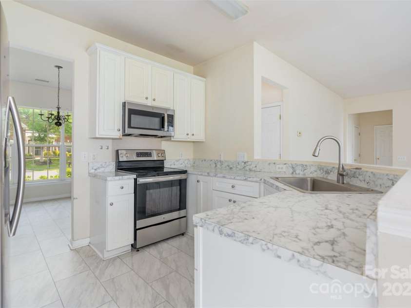 2013 Arbor Crest Court, Charlotte, NC 28262.  MLS# CAR4260816, YatesRealty ID 17013. 