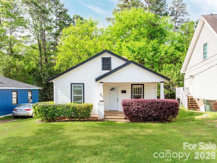 624 Morris Street, Rock Hill, SC 29730.  MLS# CAR4376304, YatesRealty ID 17013. 