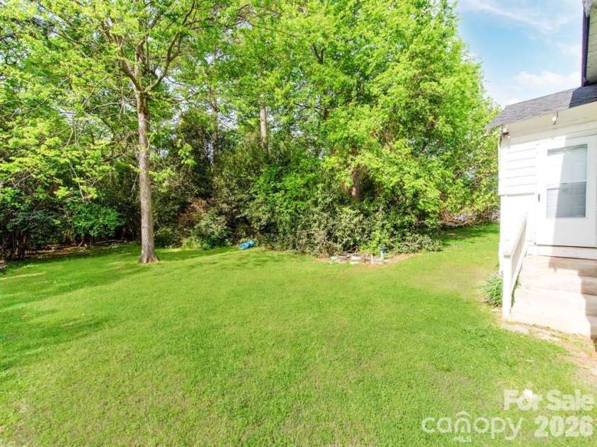 624 Morris Street, Rock Hill, SC 29730.  MLS# CAR4376304, YatesRealty ID 17013. 