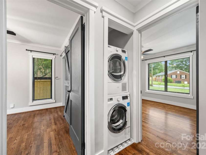 605 Cobb Street, Lowell, NC 28098.  MLS# CAR4261193, YatesRealty ID 17016. 