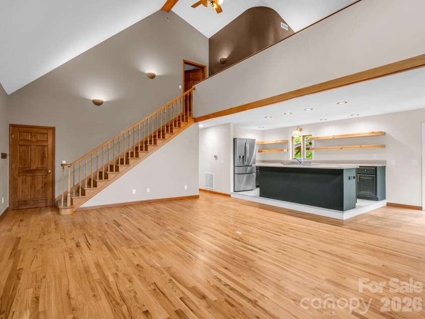 180 Canaday Drive, Brevard, NC 28712.  MLS# CAR4376218, YatesRealty ID 17017. 