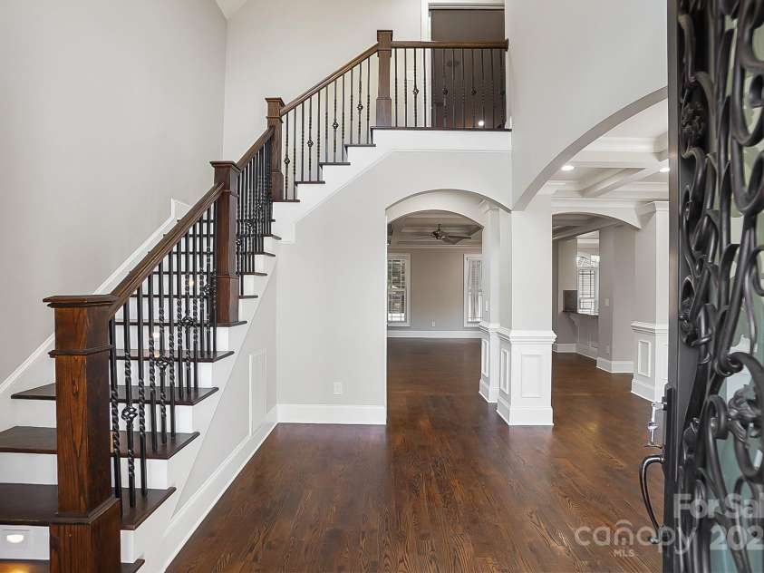 531 Coman Lane, Kings Mountain, NC 28086.  MLS# CAR4280548, YatesRealty ID 17019. 