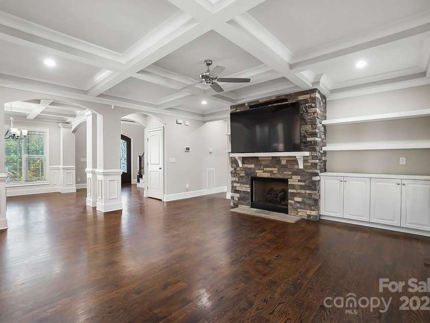 531 Coman Lane, Kings Mountain, NC 28086.  MLS# CAR4280548, YatesRealty ID 17019. 