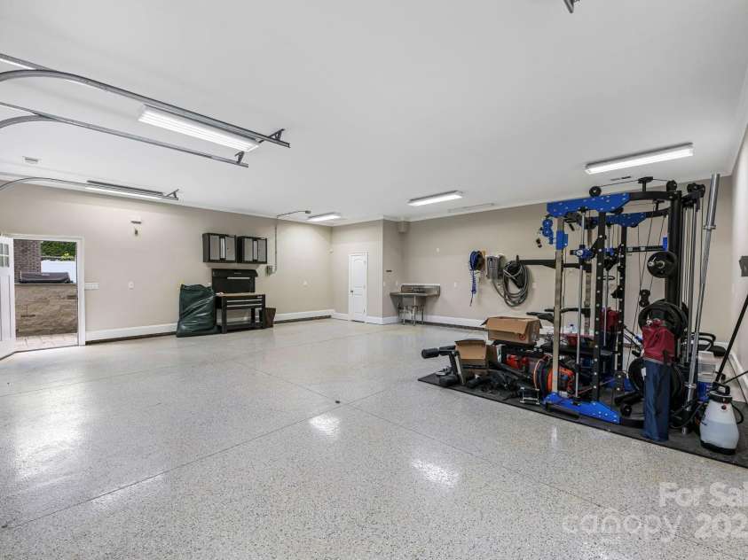 531 Coman Lane, Kings Mountain, NC 28086.  MLS# CAR4280548, YatesRealty ID 17019. 