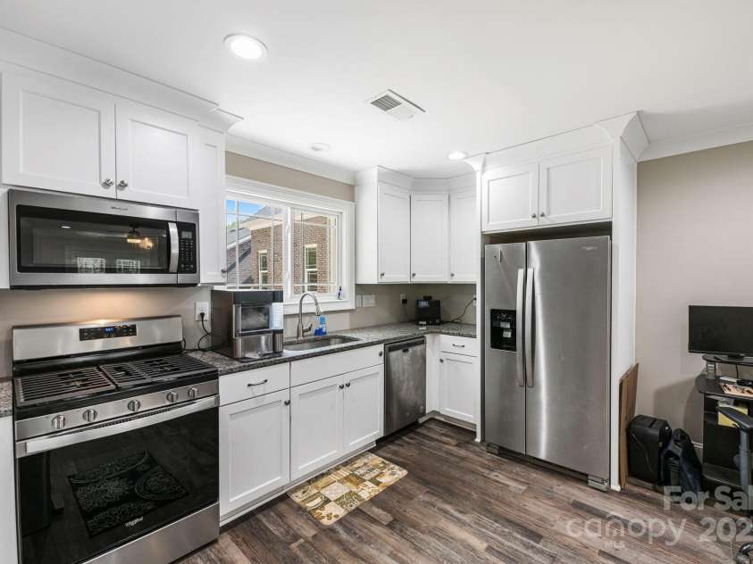531 Coman Lane, Kings Mountain, NC 28086.  MLS# CAR4280548, YatesRealty ID 17019. 