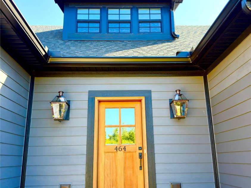 464 LakeCrest Drive, Nebo, NC 28761.  MLS# CAR4304909, YatesRealty ID 1702. 