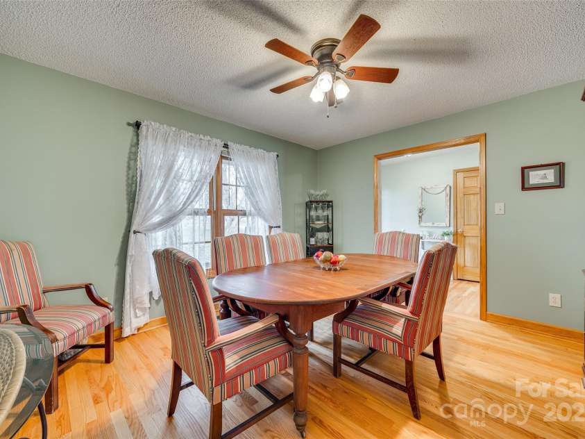 1221 Edgefield Road, York, SC 29745.  MLS# CAR4251853, YatesRealty ID 17021. 