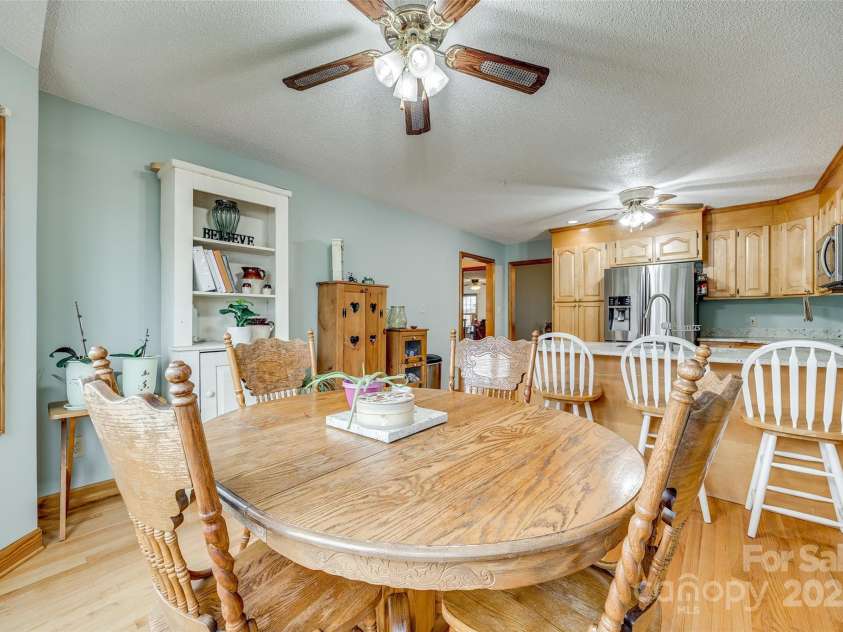 1221 Edgefield Road, York, SC 29745.  MLS# CAR4251853, YatesRealty ID 17021. 