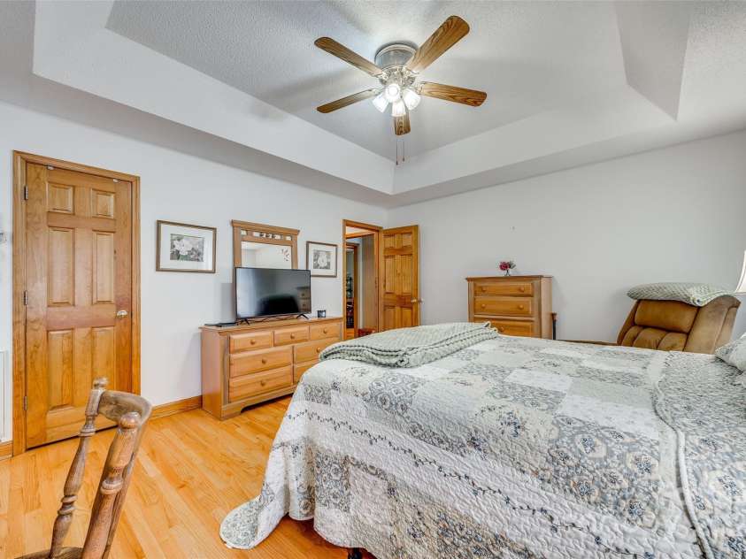 1221 Edgefield Road, York, SC 29745.  MLS# CAR4251853, YatesRealty ID 17021. 