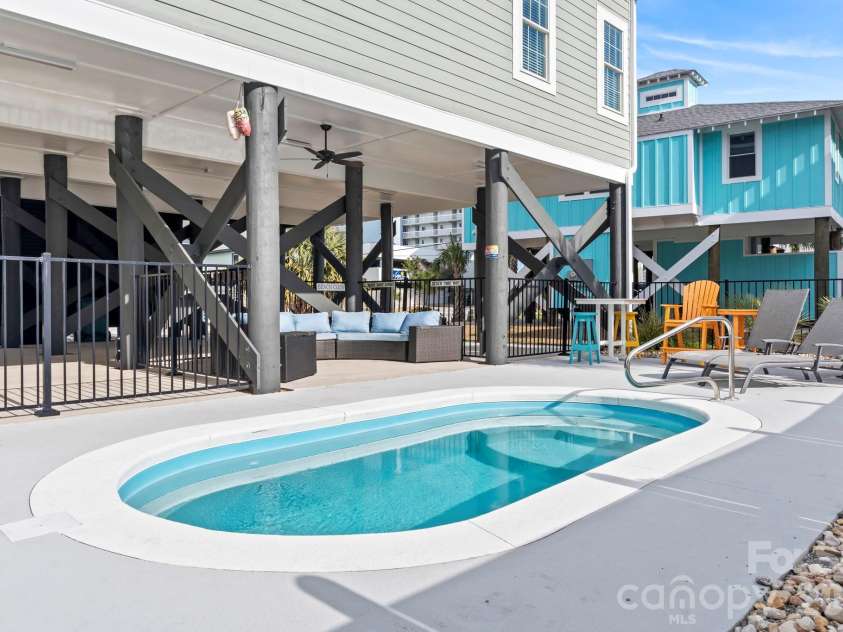 119 Sunset Drive, Garden City, SC 29576.  MLS# CAR4375342, YatesRealty ID 17022. 