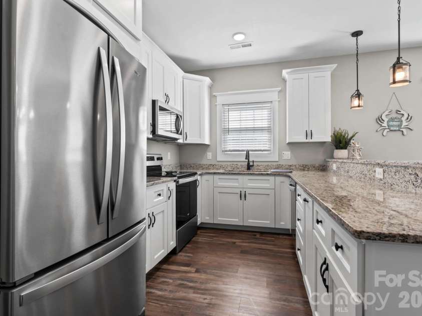 119 Sunset Drive, Garden City, SC 29576.  MLS# CAR4375342, YatesRealty ID 17022. 