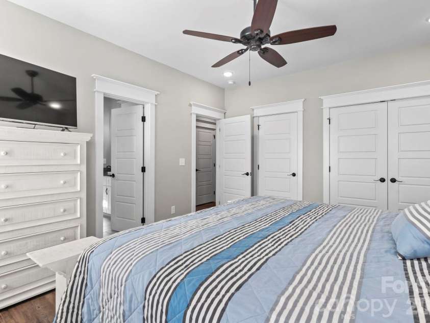 119 Sunset Drive, Garden City, SC 29576.  MLS# CAR4375342, YatesRealty ID 17022. 
