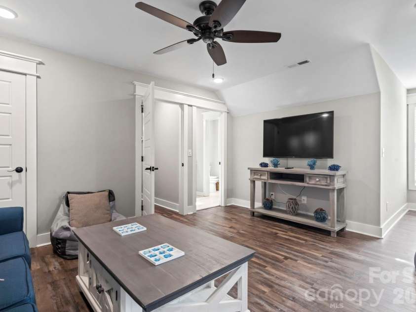 119 Sunset Drive, Garden City, SC 29576.  MLS# CAR4375342, YatesRealty ID 17022. 