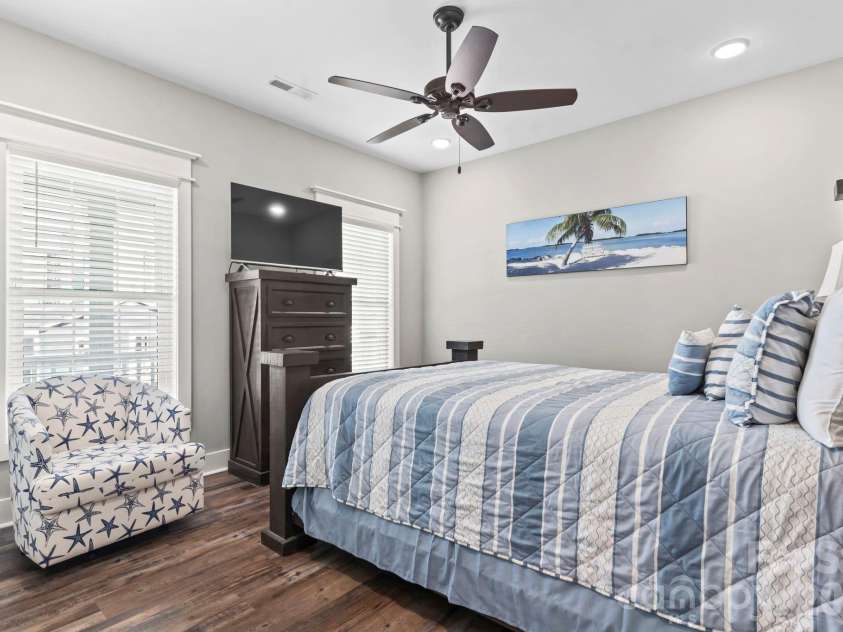 119 Sunset Drive, Garden City, SC 29576.  MLS# CAR4375342, YatesRealty ID 17022. 