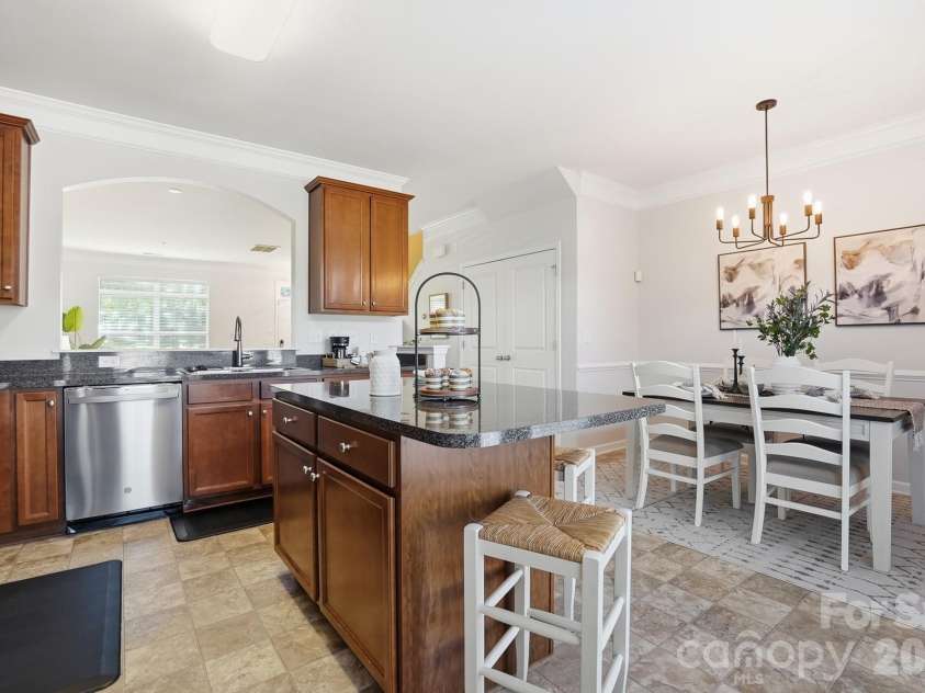 2833 Birkhill Lane, Fort Mill, SC 29707.  MLS# CAR4373565, YatesRealty ID 17024. 