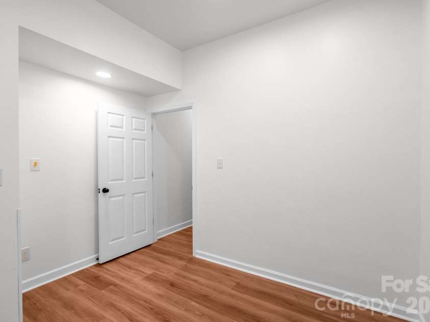 4227 Kiser Woods Drive, Concord, NC 28025.  MLS# CAR4372751, YatesRealty ID 17028. 