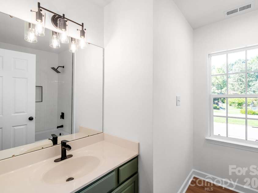 4227 Kiser Woods Drive, Concord, NC 28025.  MLS# CAR4372751, YatesRealty ID 17028. 