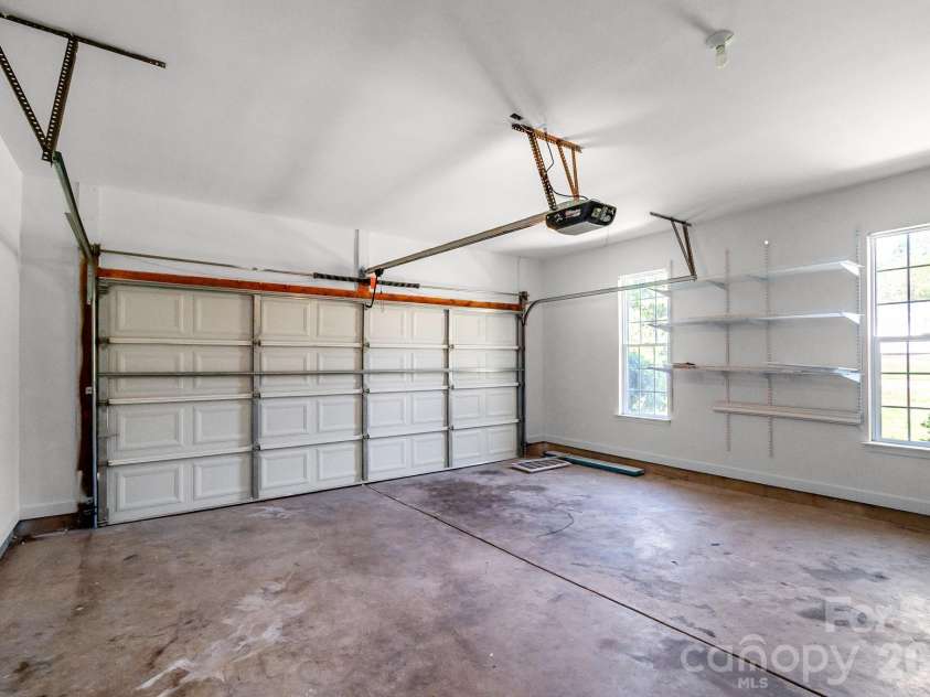 4227 Kiser Woods Drive, Concord, NC 28025.  MLS# CAR4372751, YatesRealty ID 17028. 