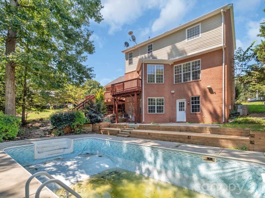 4227 Kiser Woods Drive, Concord, NC 28025.  MLS# CAR4372751, YatesRealty ID 17028. 
