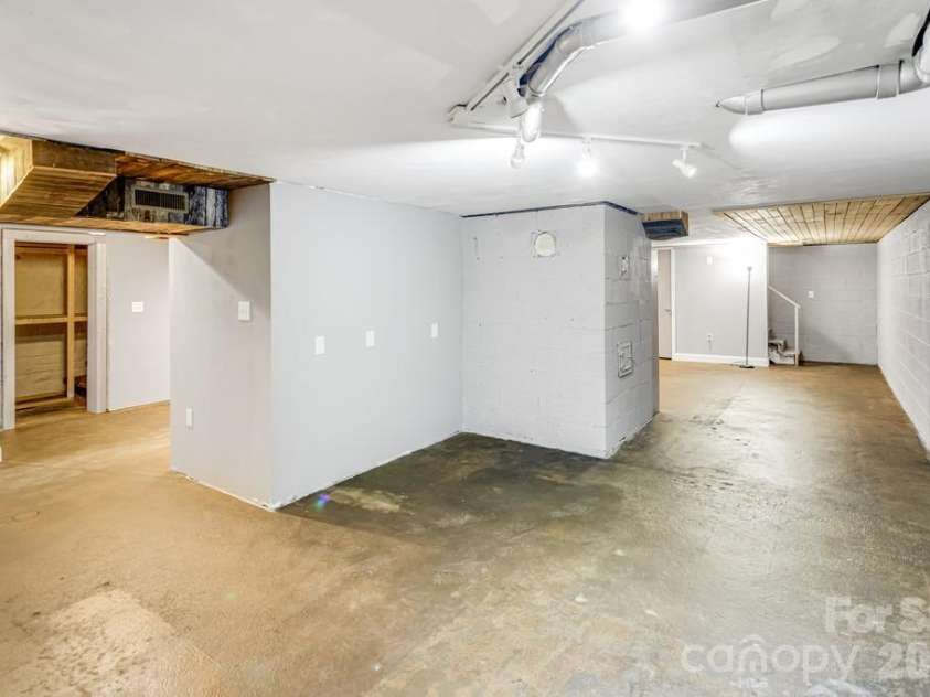 2629 Soco Road, Maggie Valley, NC 28751.  MLS# CAR4374834, YatesRealty ID 17029. Versatile basement level