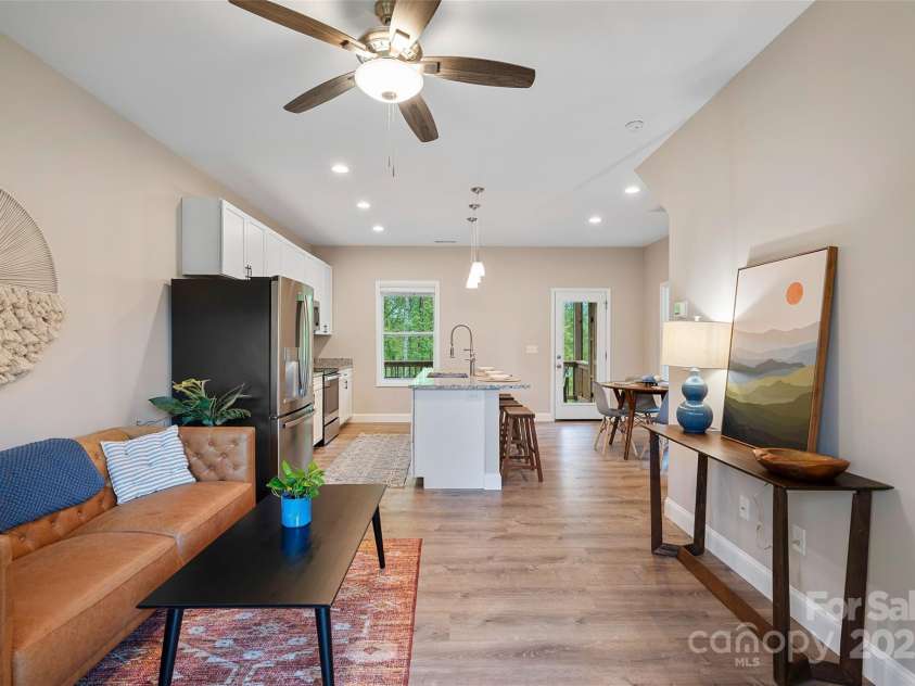 43 Clarks Chapel Extension, Weaverville, NC 28787.  MLS# CAR4258672, YatesRealty ID 17029. Open Floor Plan