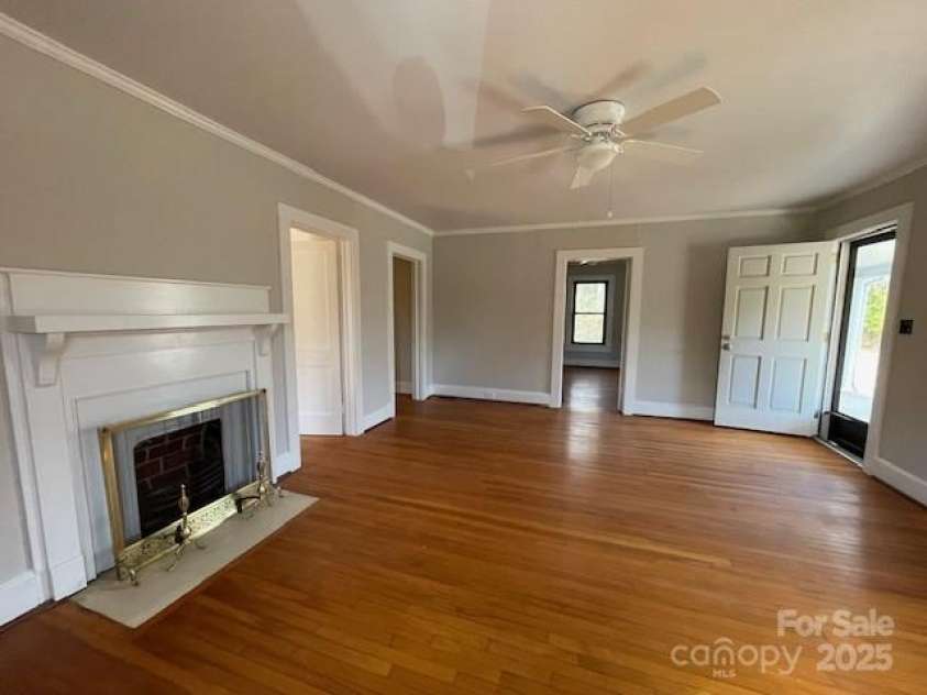 5135 Tucker Avenue, Kannapolis, NC 28081.  MLS# CAR4223967, YatesRealty ID 1703. 