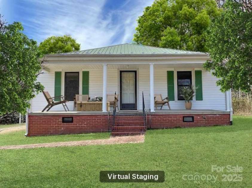 5135 Tucker Avenue, Kannapolis, NC 28081.  MLS# CAR4223967, YatesRealty ID 1703. 