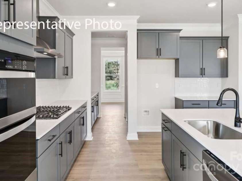 7633 Bainbridge Road, Sherrills Ford, NC 28673.  MLS# CAR4331964, YatesRealty ID 1703. 