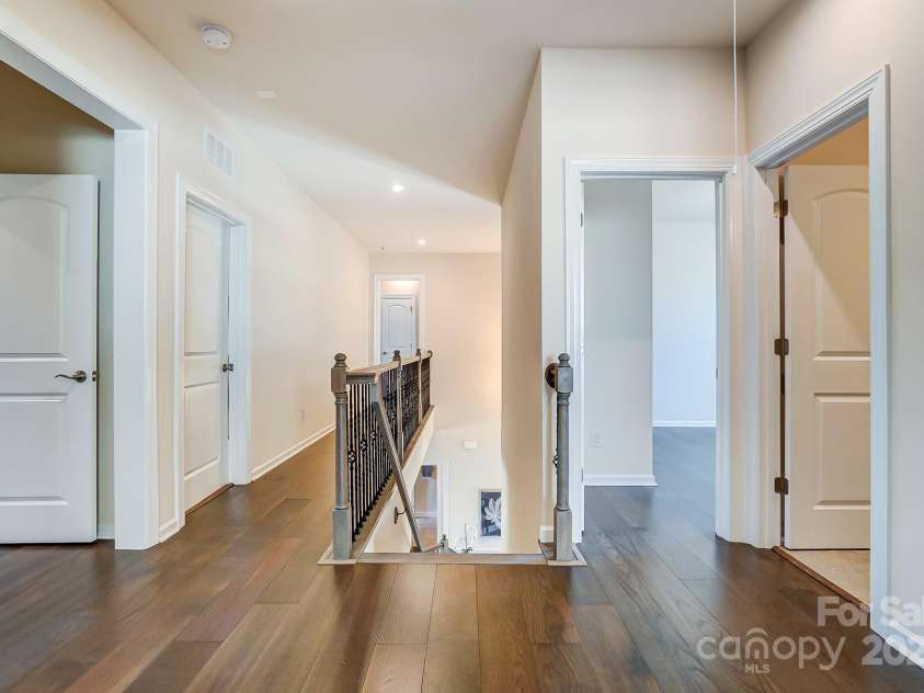 11144 Limehurst Place, Charlotte, NC 28278.  MLS# CAR4240129, YatesRealty ID 17030. 