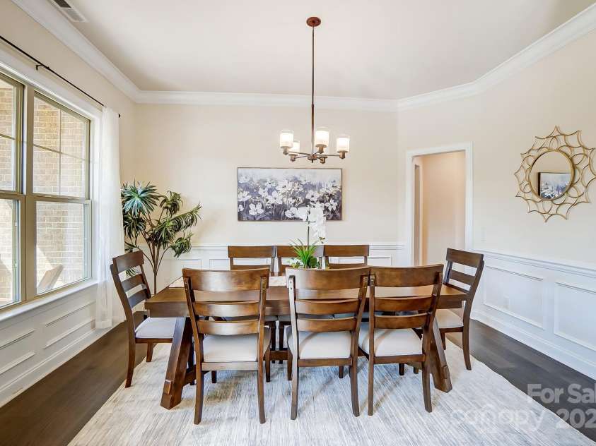 11144 Limehurst Place, Charlotte, NC 28278.  MLS# CAR4240129, YatesRealty ID 17030. Dining Room